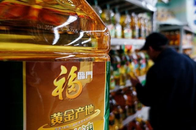 买油，不是越贵越好！看见油桶上有这“三行字”，都是优质好油