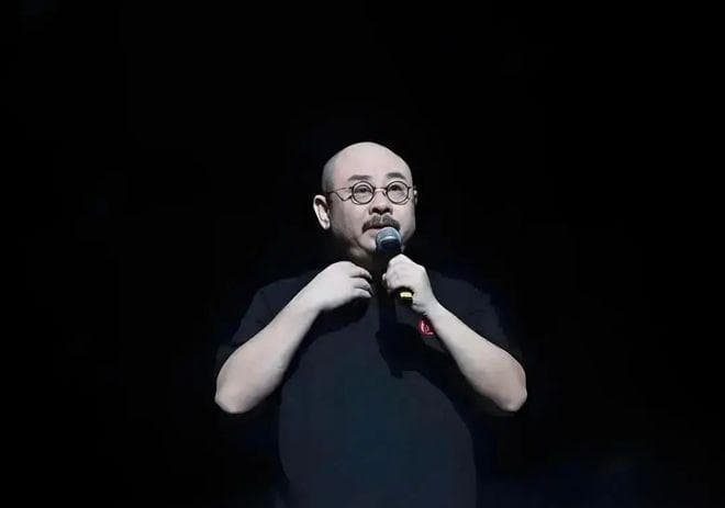深挖 | 刀郎上海演唱会火爆异常，刀郎如何在沉寂多年后重新翻红？