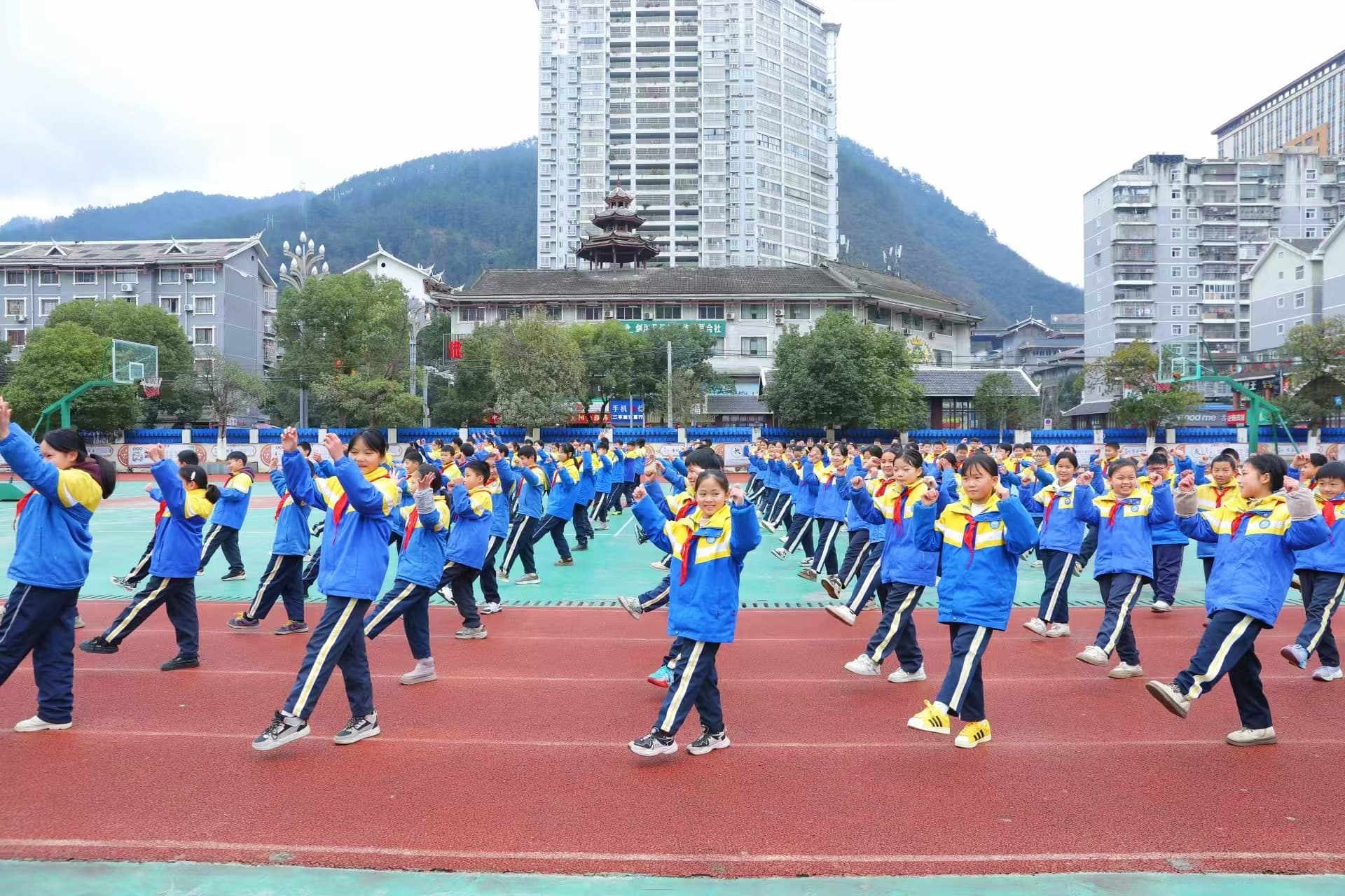 贵州剑河：活力大课间 民族文化“活”起来