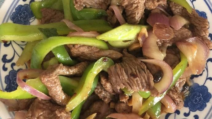 辣椒炒鸵鸟肉