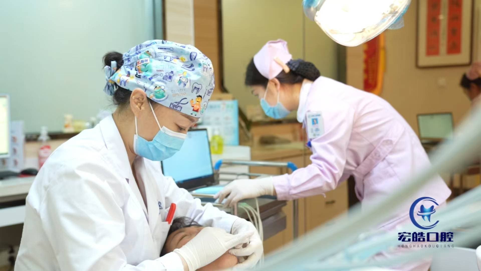 长期缺牙的全面影响：口腔、全身及心理健康风险深度剖析