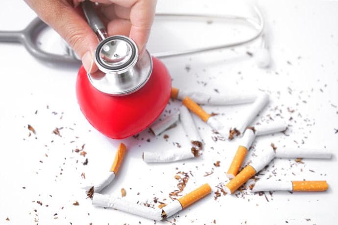 吸烟如何悄悄“腐蚀”你的血管？这些危害不容忽视