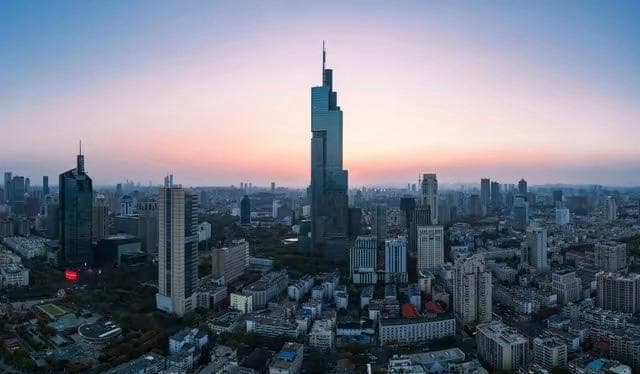 2025年我国16个准一线城市：南京第3，长沙第8，合肥领先厦门