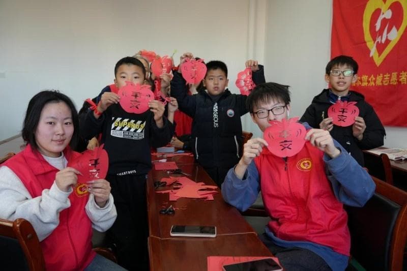 准格尔旗：传统文化迎新春 义教班里年味儿浓