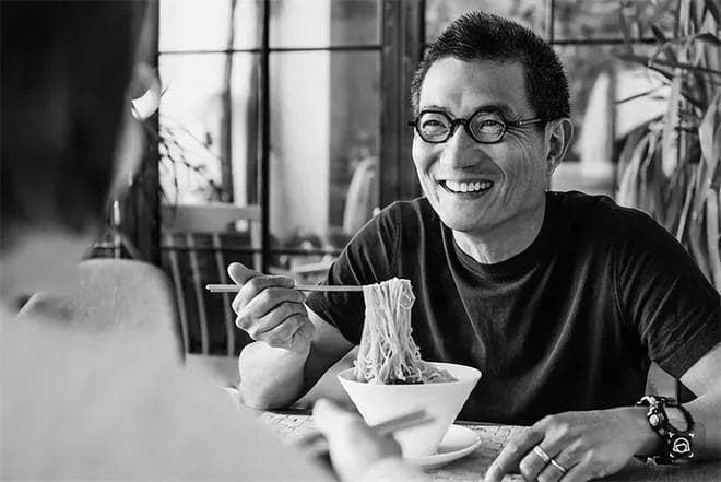 中老年人，晚饭不能吃面条？医生提醒：晚饭有3禁忌，不少人在犯