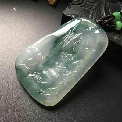 绿翡翠和祖母绿的区别及价值