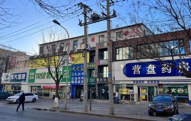 如今街头药店比奶茶店还多，药店现在开得这么密集真的这么赚钱吗
