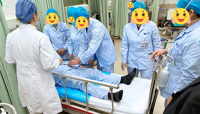 医院无陪护病房的利弊探析及安护通的应用价值