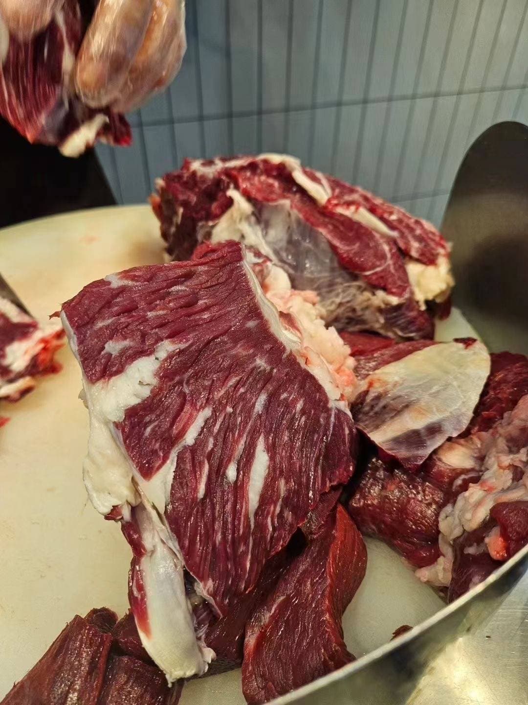烤肉江湖，齐齐哈尔的烟火传奇