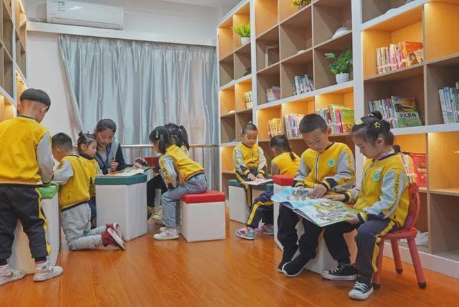 在幼儿园敢说话、会表达、逻辑好的孩子，都是父母做对了这些事