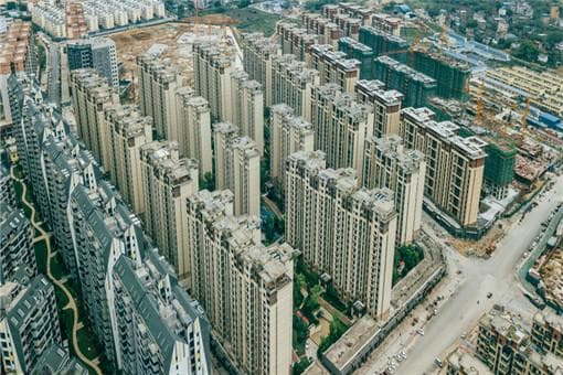 划拨地转为出让地的手续是什么？费用怎么算？