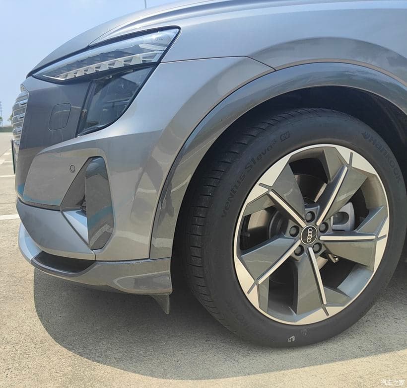 从油车到电车：为什么油门控制突然变难了？