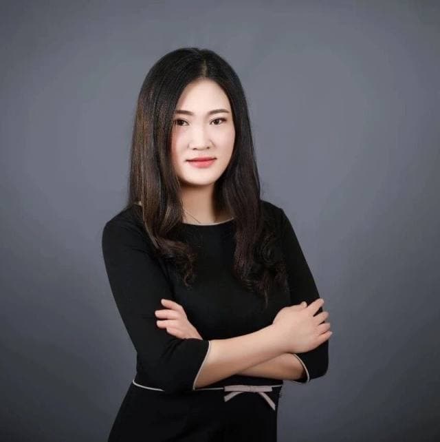 一例平滑肌肉瘤的诊疗全程：从多线治疗到手术完全缓解