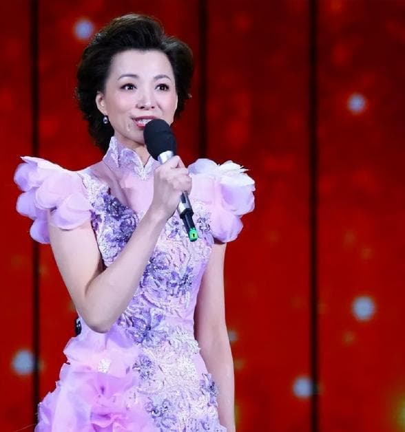 从央视春晚看女性地位变迁