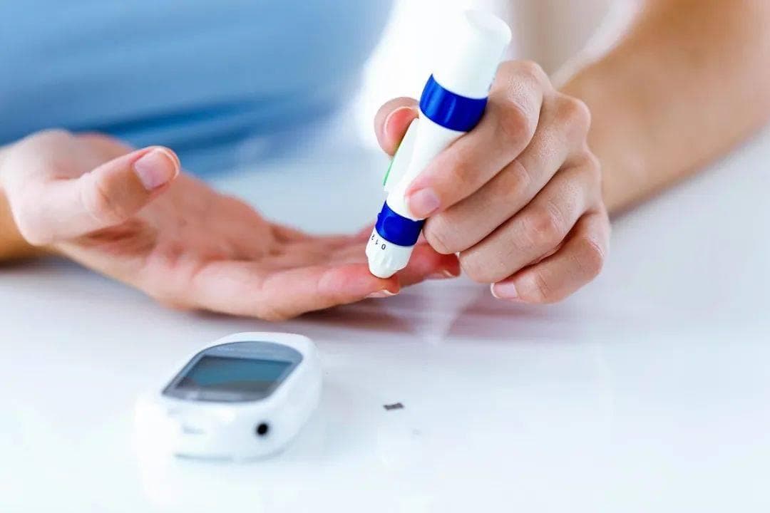 糖尿病患者围手术期血糖管理指南：从术前准备到术后护理