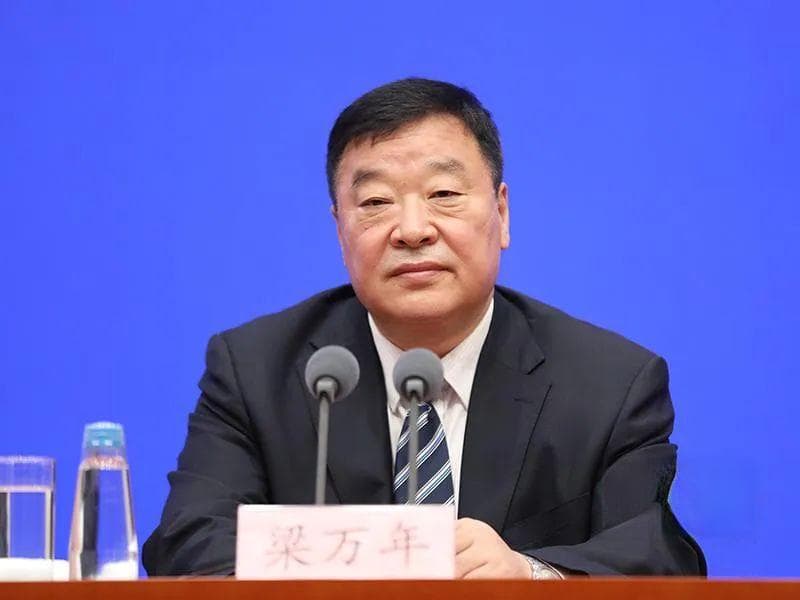专家回应“动态清零”争议：病毒才是经济最大威胁