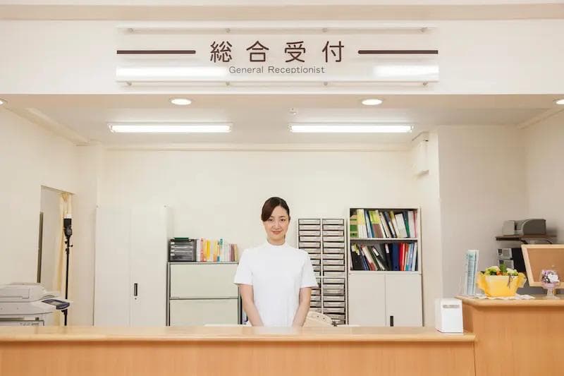 【旅游日语】生病受伤怎么办？在日本医院看医生实用单词&句型总整理