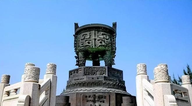 楚庄王问鼎背后的“魑魅魍魉”