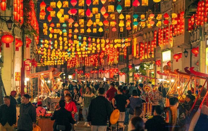 冬游海南·观察｜追着非遗过大年，在海南赶不一样的集