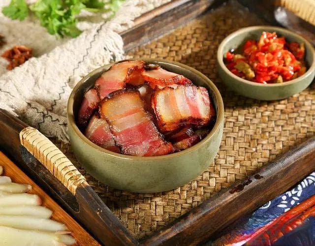 十道经典腊肉的菜谱，腊肉十吃，哪种最勾魂？