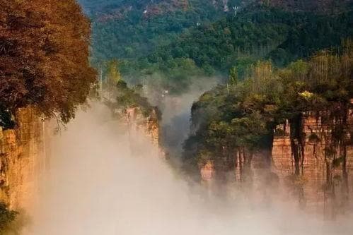 新乡万仙山旅游攻略：太行明珠里的绝美风光与人文魅力