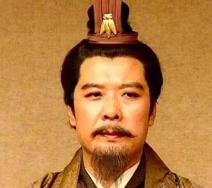 刘备的皇帝身份：历史观点与现代认知