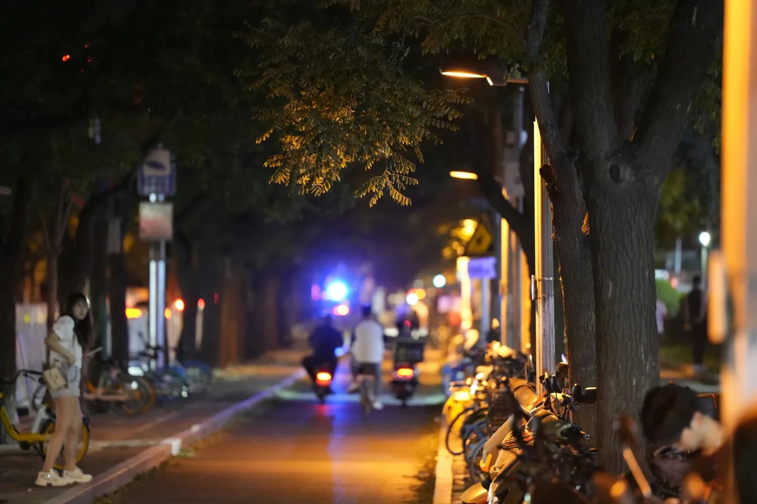 上海黄浦区重拳整治炸街扰民，福州路广东路成整治重点