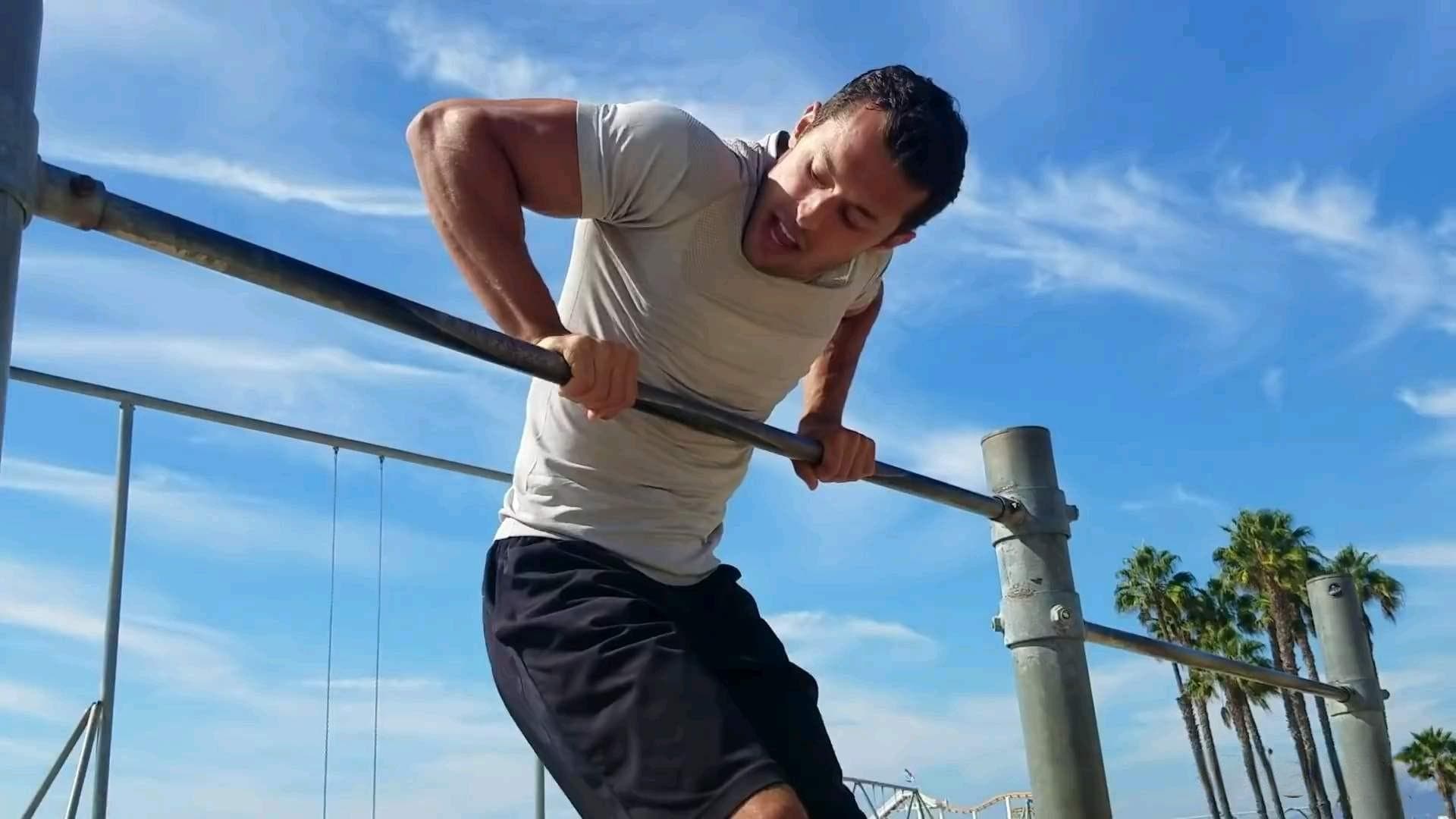 没有时间去健身房？在家也能制定科学的徒手健身计划