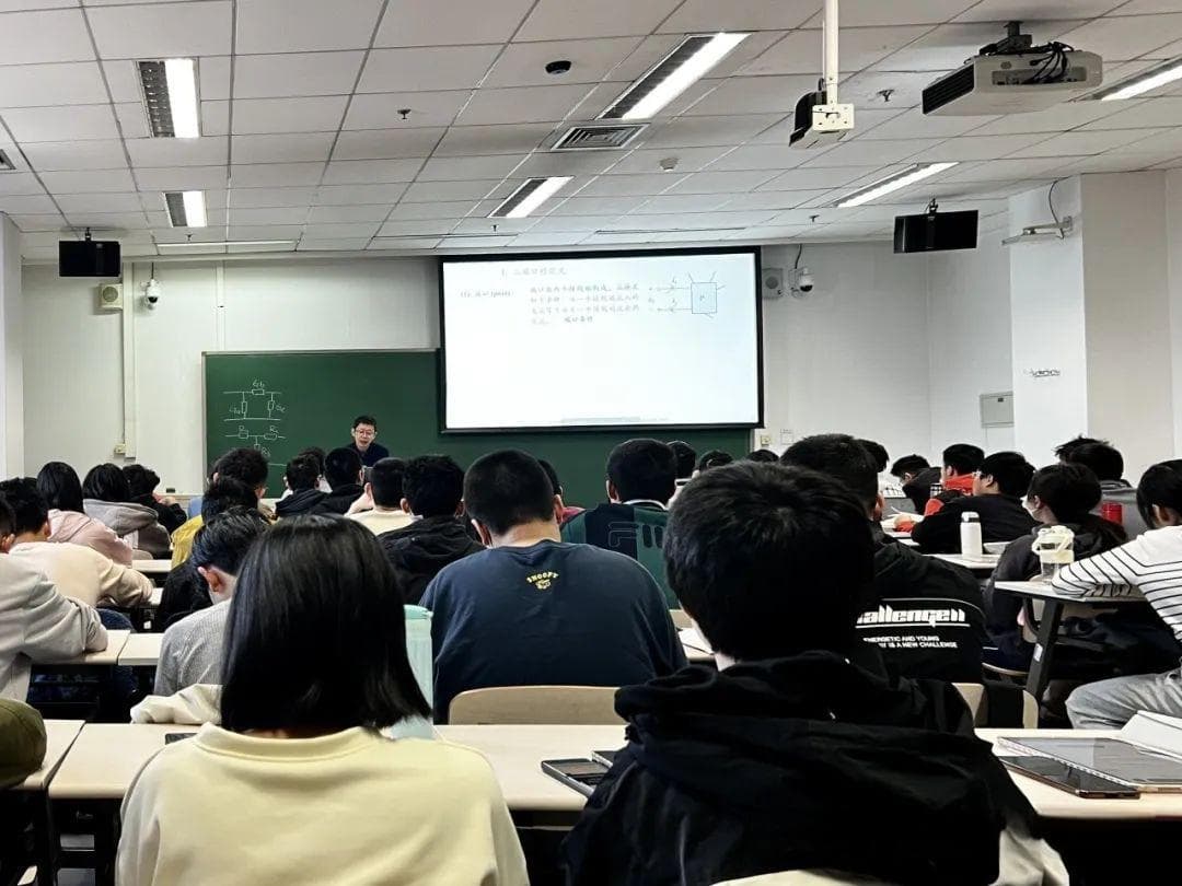 2024年覆盖百门课程，清华打造AI助教教学新模式
