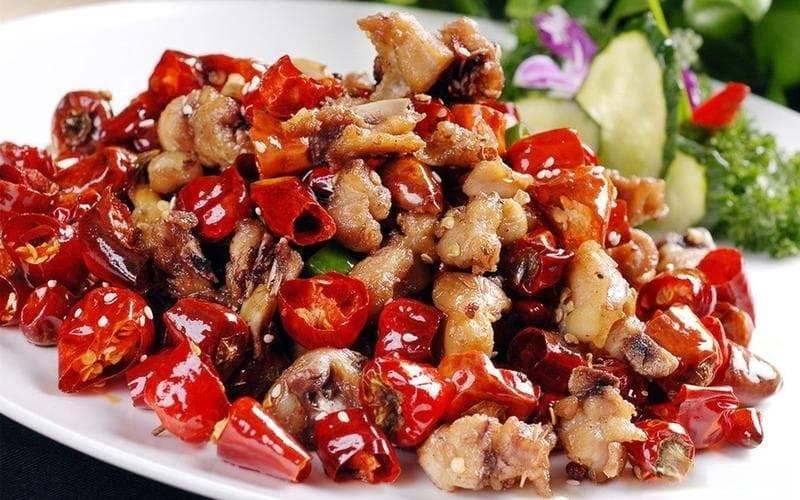 辣子鸡的家常做法，香辣味十足，轻松上手