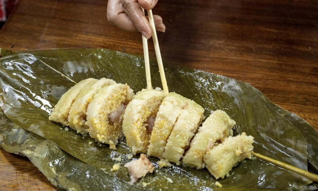 个头超大的咸肉粽，是广西最隆重的美味