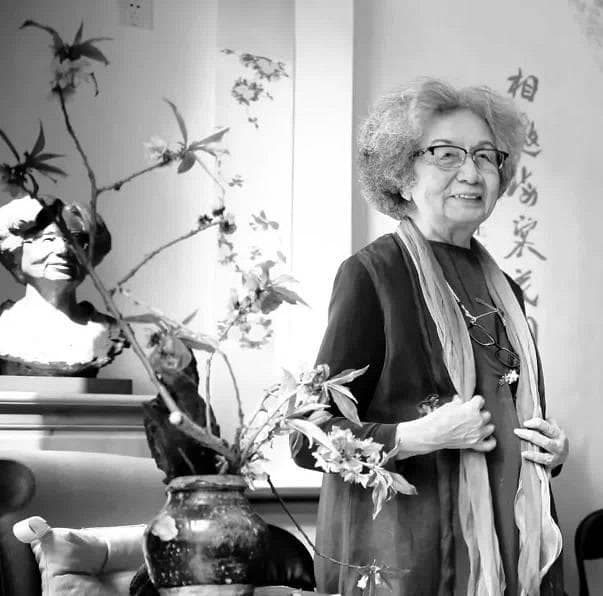 中华诗词学会悼念叶嘉莹 周文彰会长作诗表追思