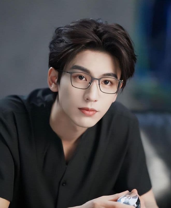 从近期明星风波看娱乐圈生态与影视角色的微妙关联