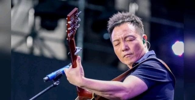 许巍最好听的10首歌，《曾经的你》《故乡》《像风一样自由》上榜
