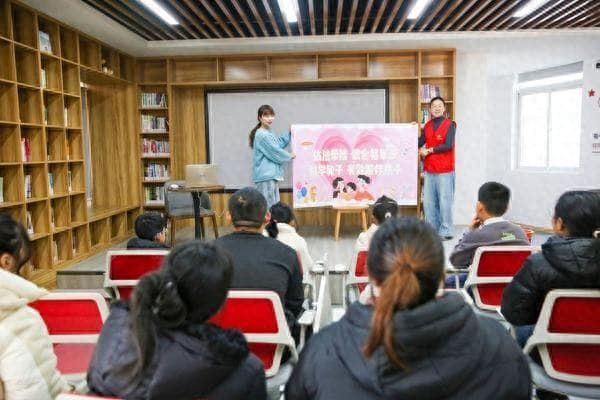 家校社协同育人方案出台，专家：生活教育是家庭教育核心