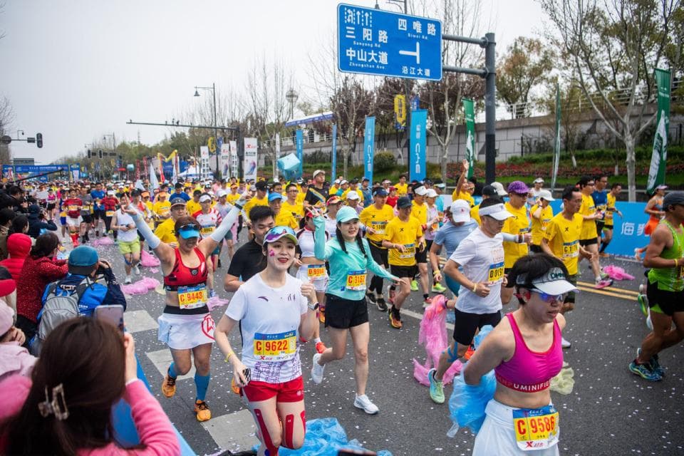 4万人的比赛，450744人报名！国内马拉松报名人数再创新高
