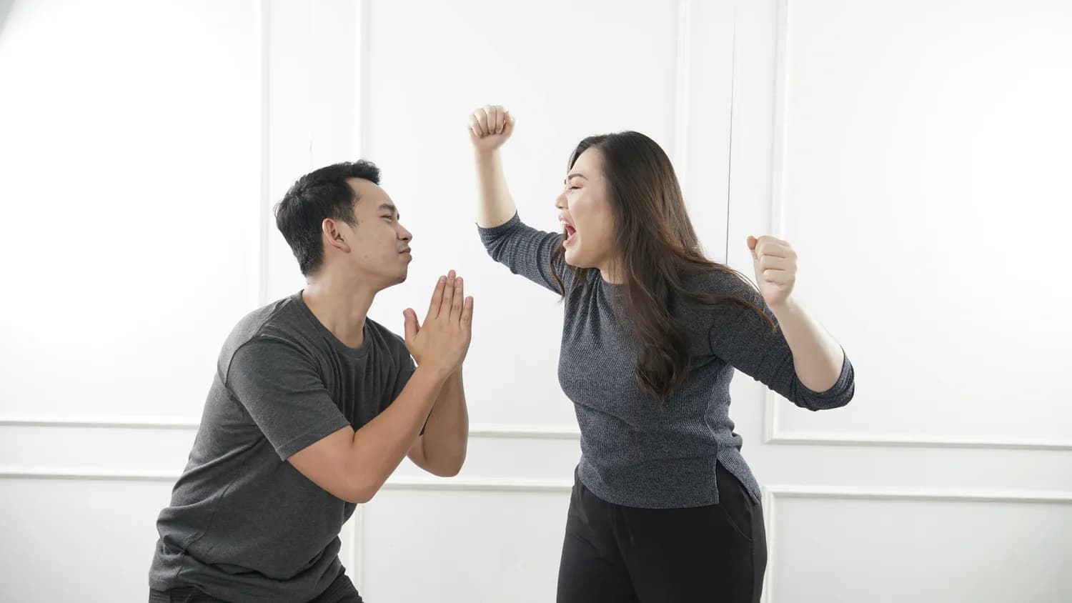 撒娇与沟通技巧：人际关系中的情感表达艺术
