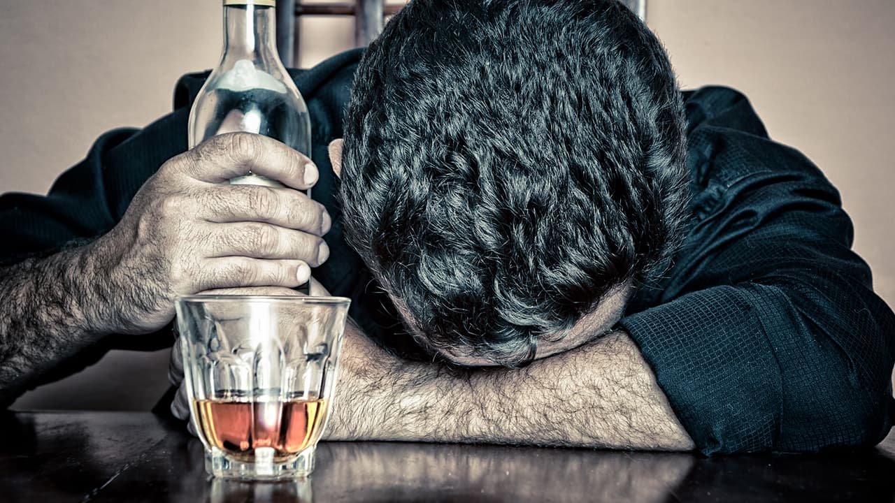 吃了阿奇霉素可以喝酒吗