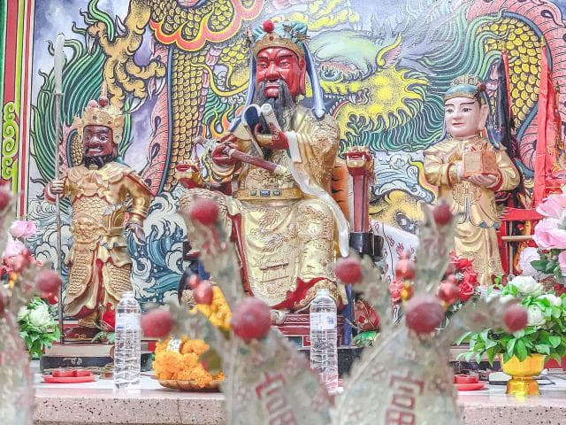 玛雅人的羽蛇神与中国龙：跨越千年的神秘联系