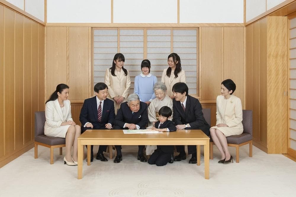 明治天皇年号是抽签决定？除了日本新年号“令和”，你不知道的天皇元号冷知识！