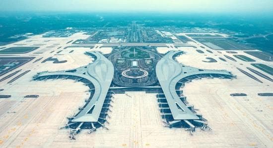 成都天府国际机场完全指南：交通、设施与服务全解析