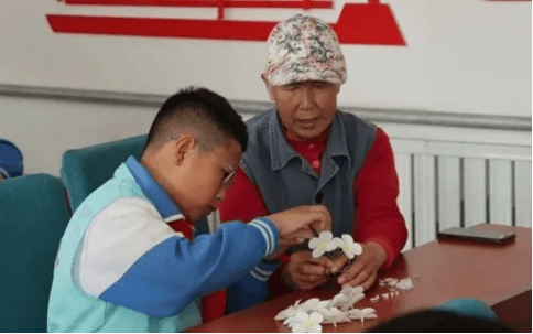 北京大兴：一所小学的十年志愿服务之路