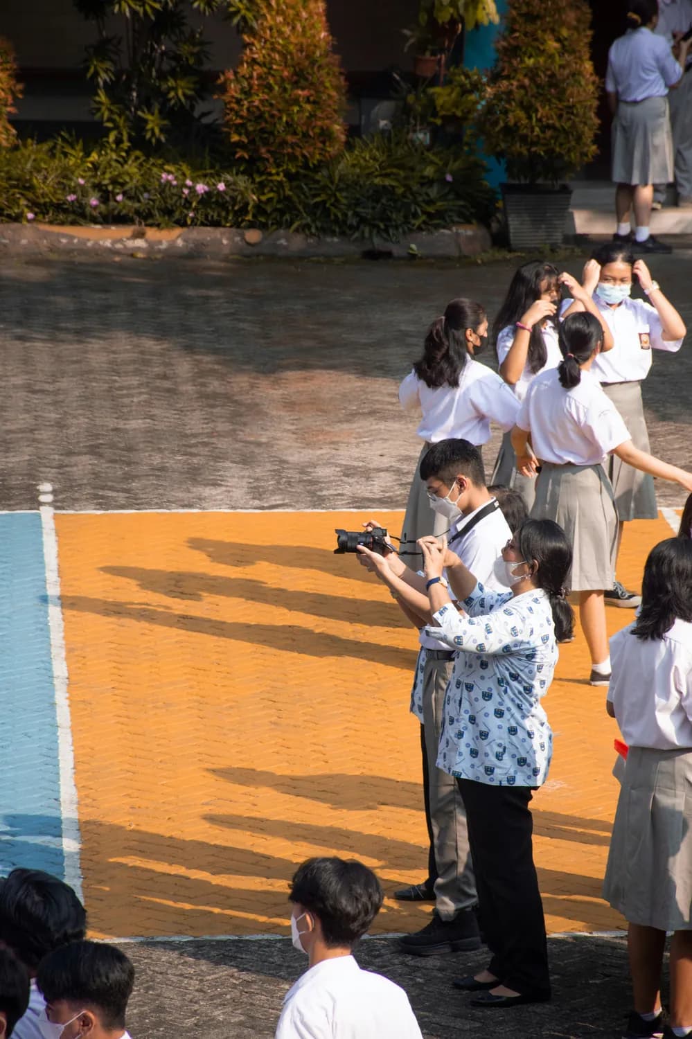 班主任的暖心礼物：6年1000张照片记录学生成长