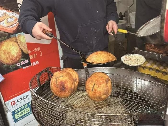 （新春走基层）游子归乡拉动“舌尖老店”经济 浙江温州传统美食热销