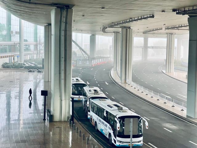 江北机场提前多久到？2024年最新攻略：不想错过航班，就别等到最后一刻！