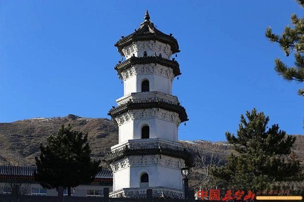 五台山经典寺庙赏析——“高僧辈出”竹林寺