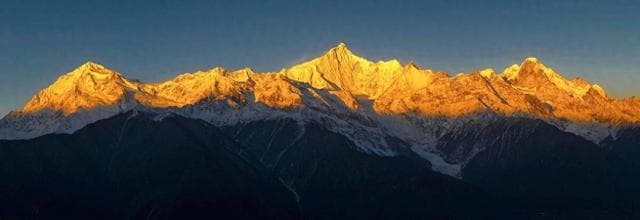 云南梅里雪山：心灵放空的神山，首次游览全攻略