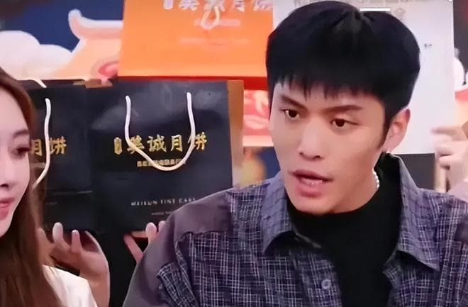 小杨哥、东北雨姐接连因虚假宣传被罚，直播带货乱象引发信任危机