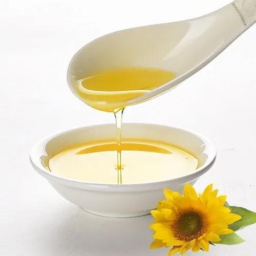 葵花籽油有哪些营养价值？食用时有哪些注意事项？