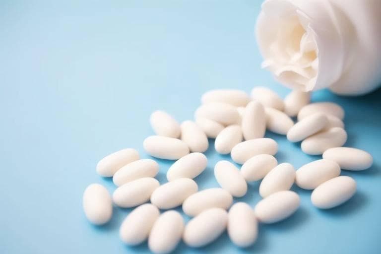 老年人补钙很重要，一天当中什么时候吃钙片最好？